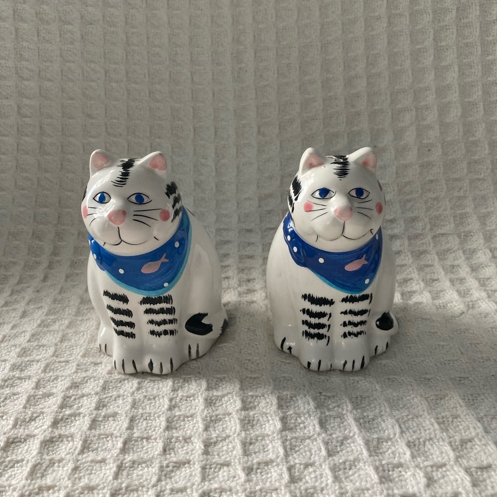 Coco Dowley Cat Salt & Pepper Shakers